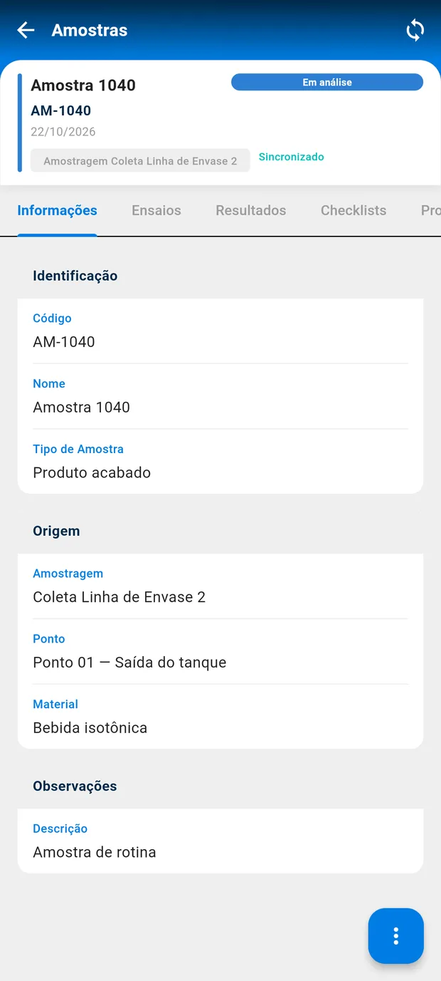 Tela do App de Coleta com o detalhe da Amostra 1040: código, tipo de amostra, ponto de coleta, material e status Sincronizado